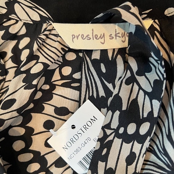 Presley Skye Black Butterfly Print Long Sleeve Maxi Dress 100% silk Size Small - Picture 2 of 10